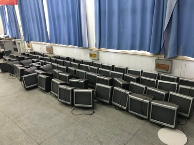 關(guān)于蕪湖職業(yè)技術(shù)學(xué)院部分報(bào)廢資產(chǎn)進(jìn)行技術(shù)轉(zhuǎn)讓的公告